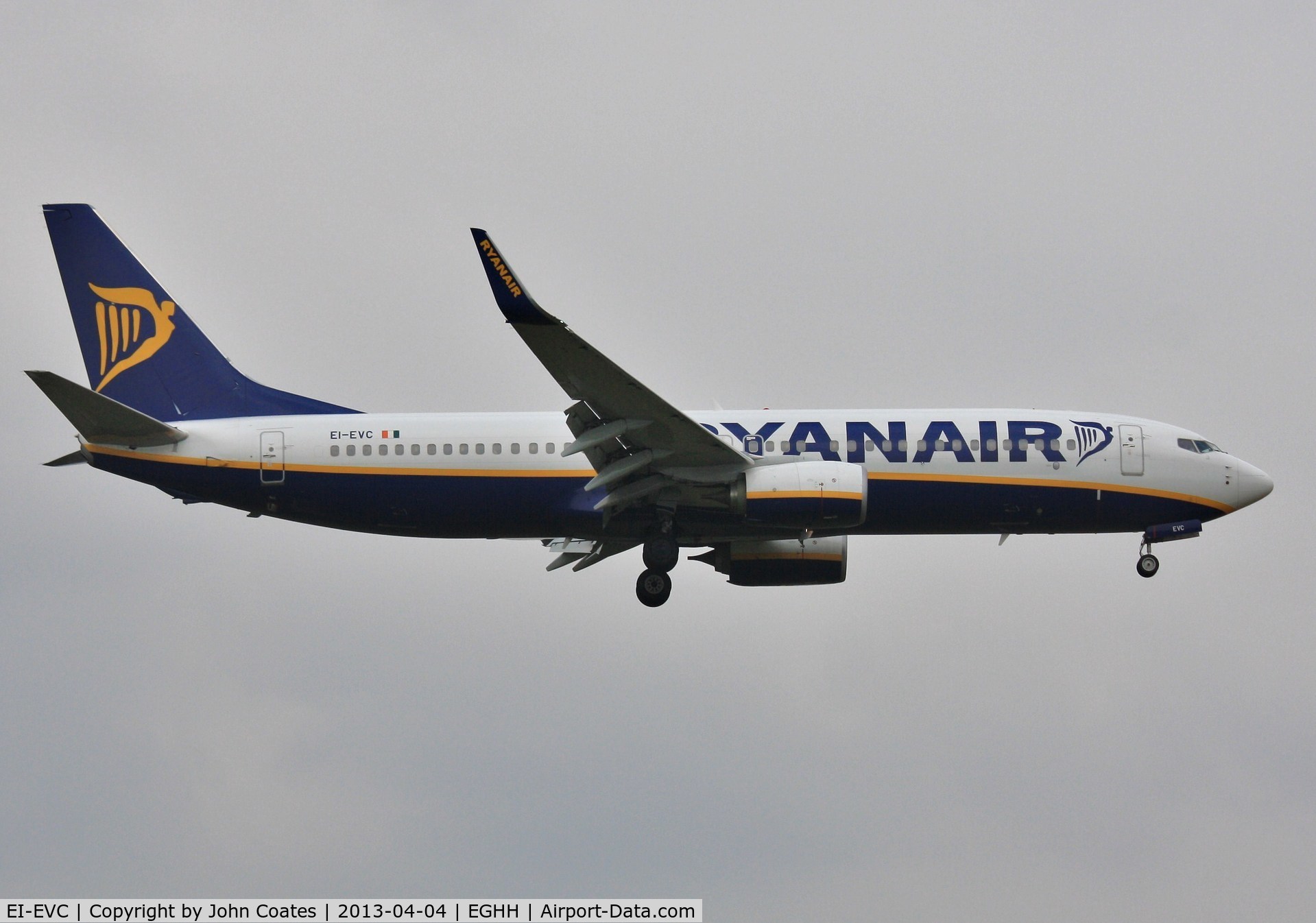 EI-EVC, 2012 Boeing 737-8AS C/N 40286, Resident Ryanair about to land