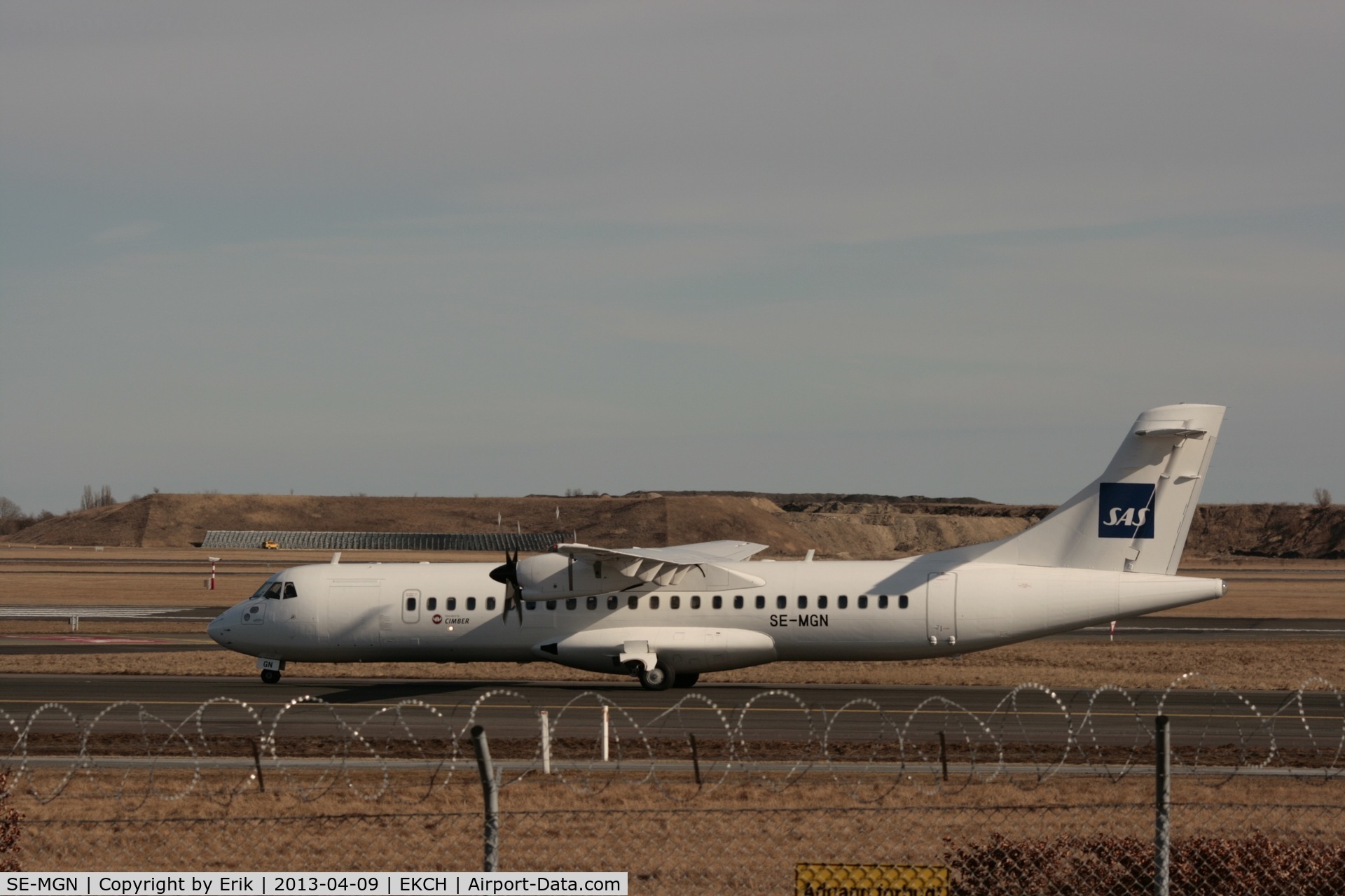 SE-MGN, 1994 ATR 72-202 C/N 437, By Erik Oxtorp, SE-MGN operated by Cimber on behalf of SAS on Danish Domestic flights