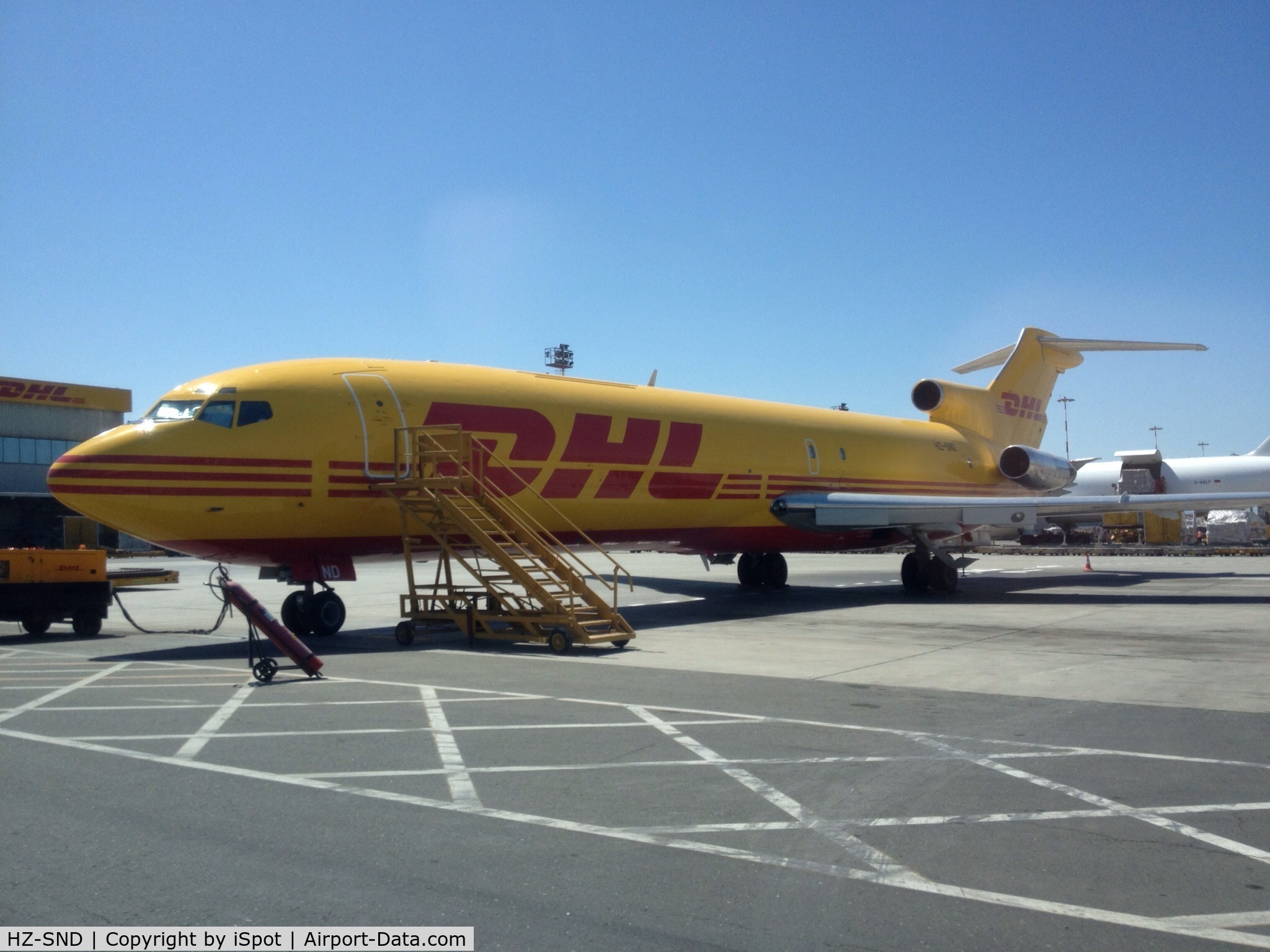 HZ-SND, 1976 Boeing 727-223(F) C/N 20994, Great airplane!