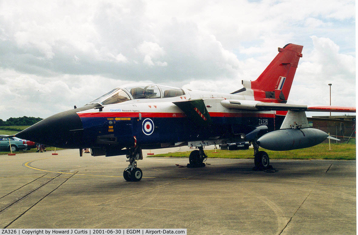 ZA326, 1983 Panavia Tornado GR.1(T) C/N 016/BT006/3008, At the Open Day here.
