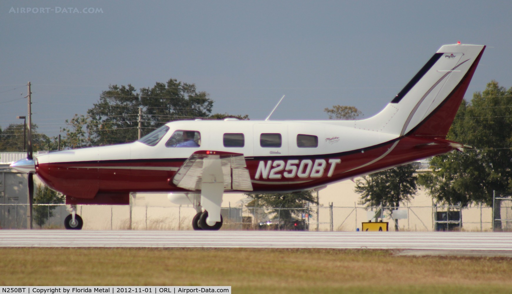 N250BT, 2002 Piper PA-46-350P Malibu Mirage C/N 4636334, PA-46-350 at NBAA