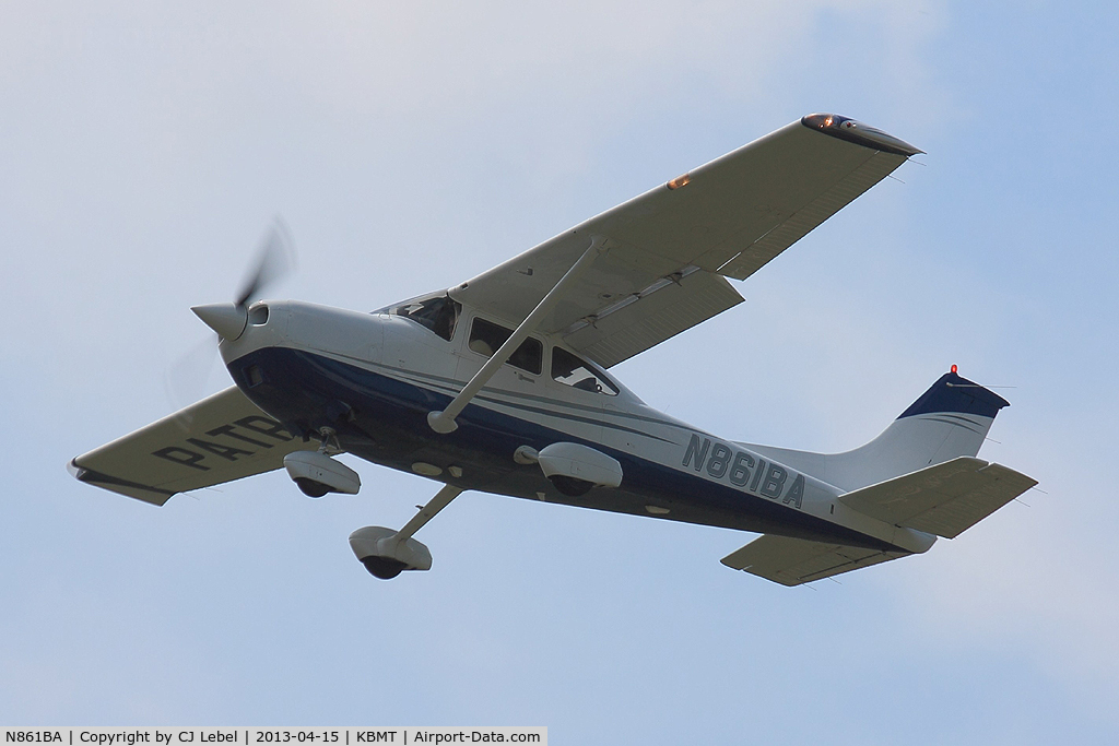 N861BA, 1998 Cessna 182S Skylane C/N 182-80101, Heading out for Pipeline Patrol