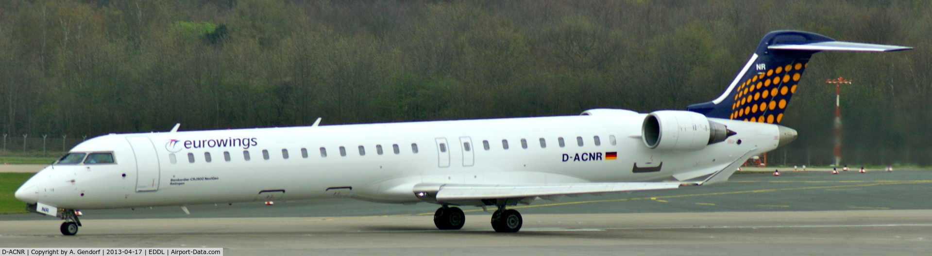 D-ACNR, 2011 Bombardier CRJ-900LR (CL-600-2D24) C/N 15263, Eurowings (Lufthansa Regional cs.), is lining up RWY 23L at Düsseldorf Int´l (EDDL)