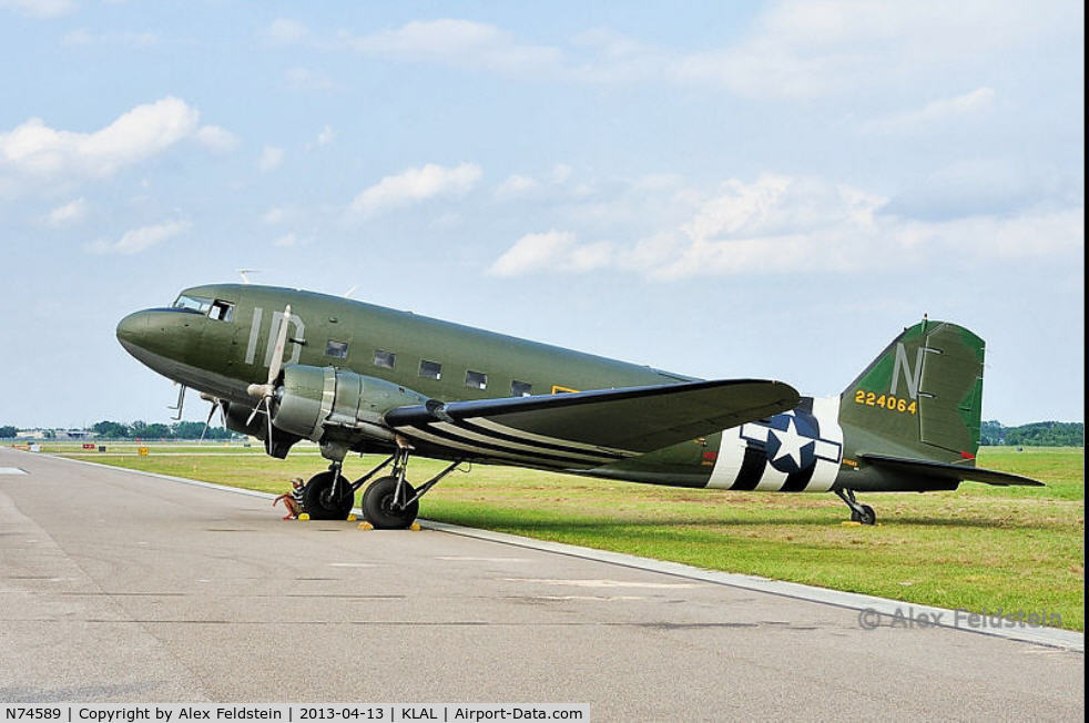 N74589, 1943 Douglas DC3C-S1C3G (C-47A) C/N 9926, @Sun-N-Fun 2013