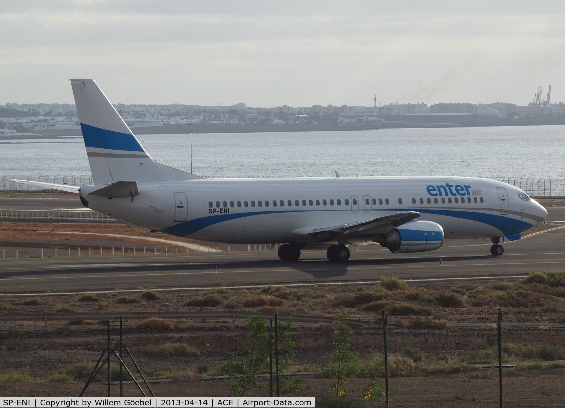 SP-ENI, 1996 Boeing 737-43Q C/N 28489, Taxi to the runway of Lanzarote Airport