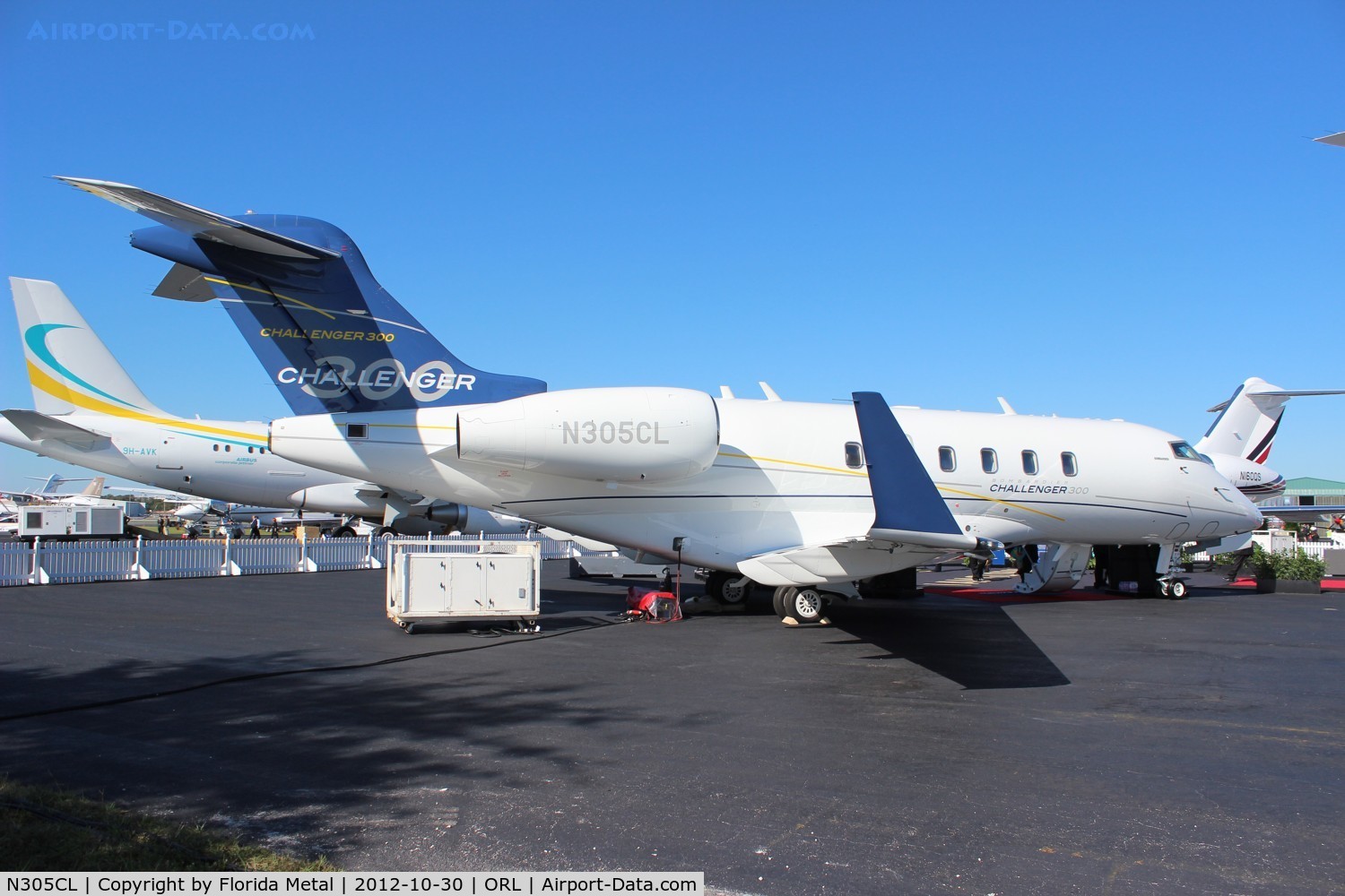 N305CL, Bombardier Challenger 300 (BD-100-1A10) C/N 20305, Challenger 300 at NBAA