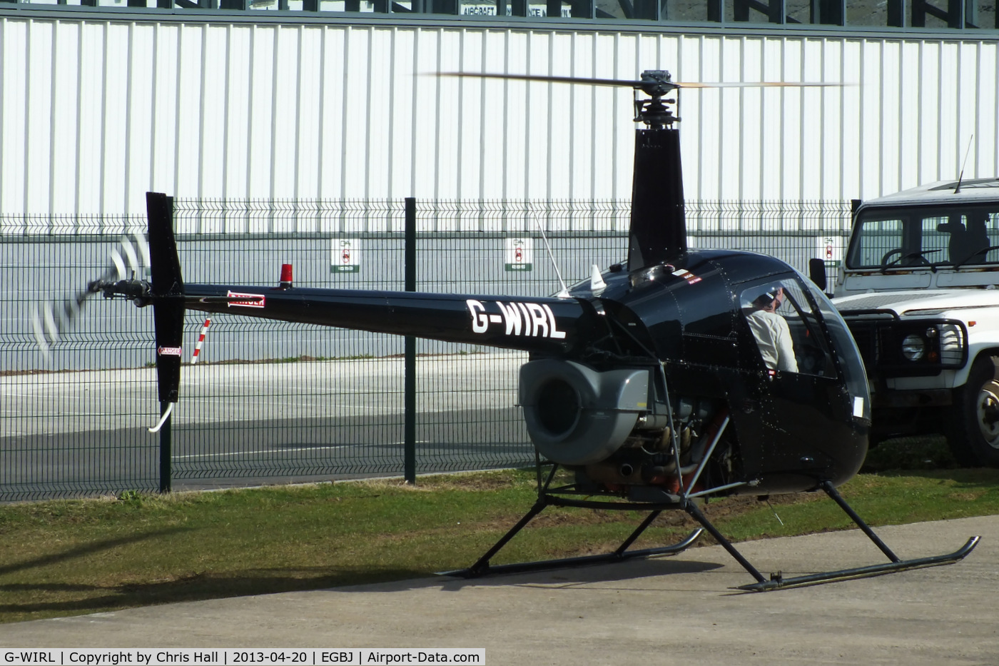 G-WIRL, 1987 Robinson R22 Beta C/N 0671, Rivermead Aviation Ltd