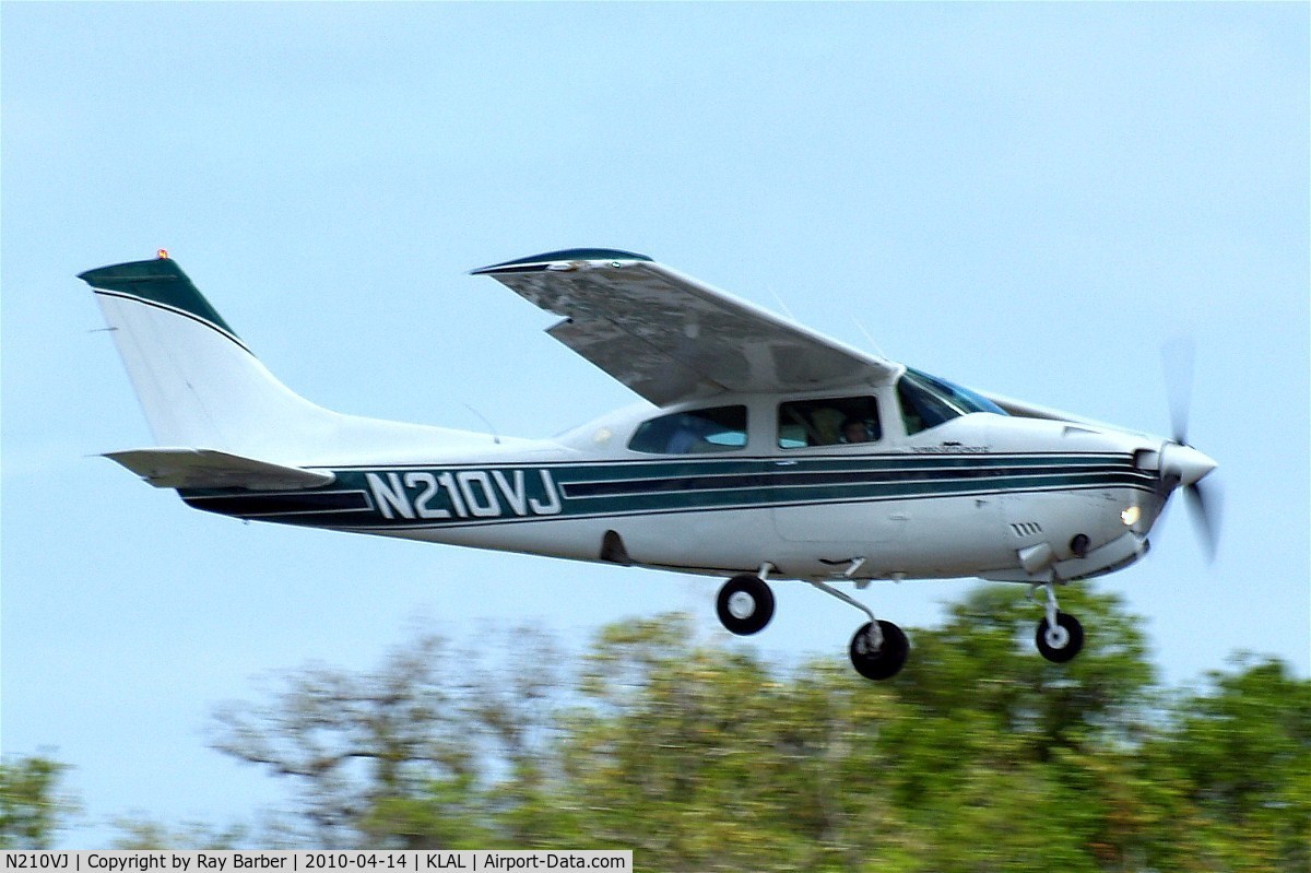 N210VJ, 1979 Cessna T210N Turbo Centurion C/N 21063387, Cessna T.210N Turbo Centurion [210-63387] Lakeland-Linder~N 14/04/2010
