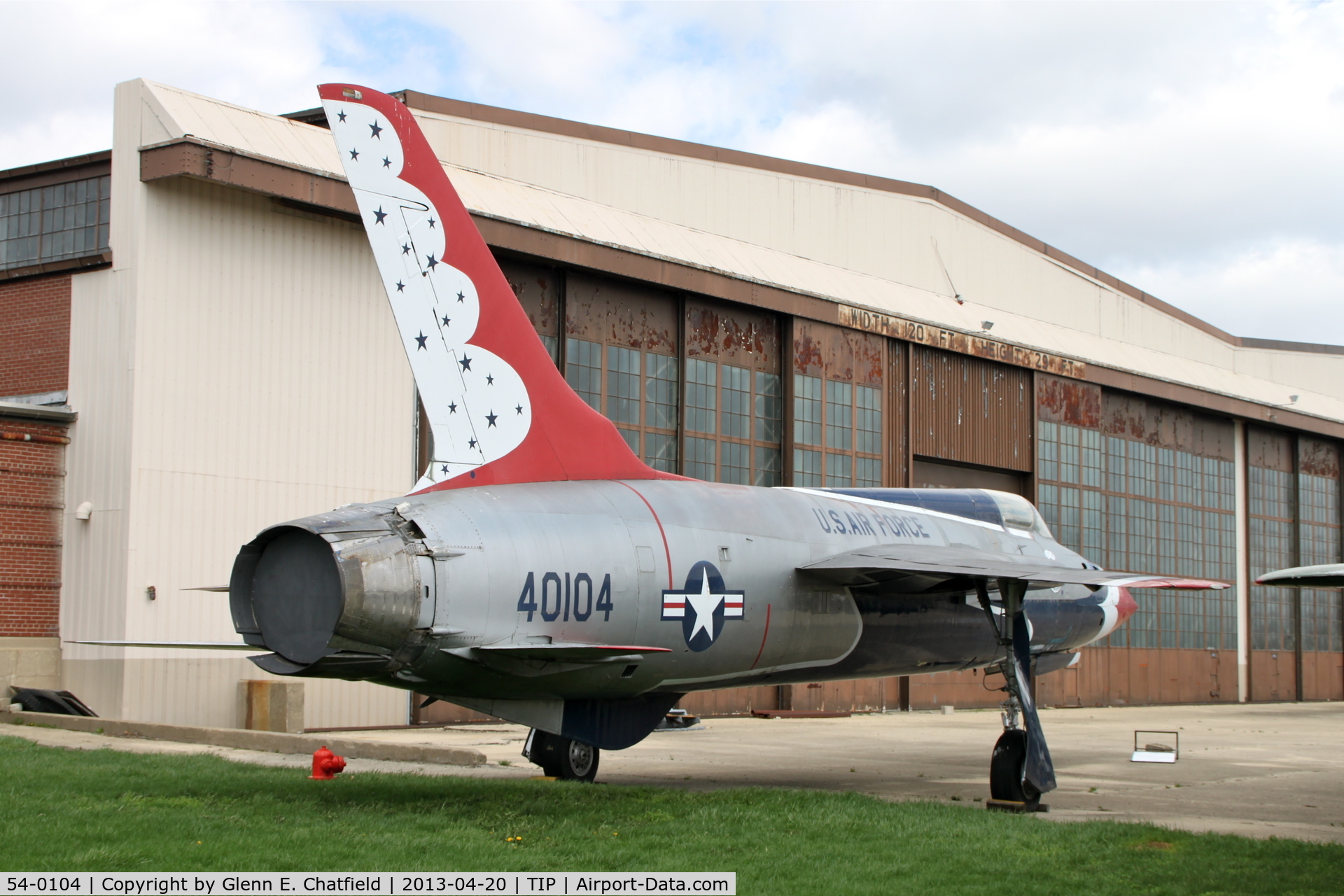 54-0104, 1957 Republic F-105B-5-RE Thunderchief C/N B.7, Chanute Air Museum. This aircraft was never a Thunderbird.