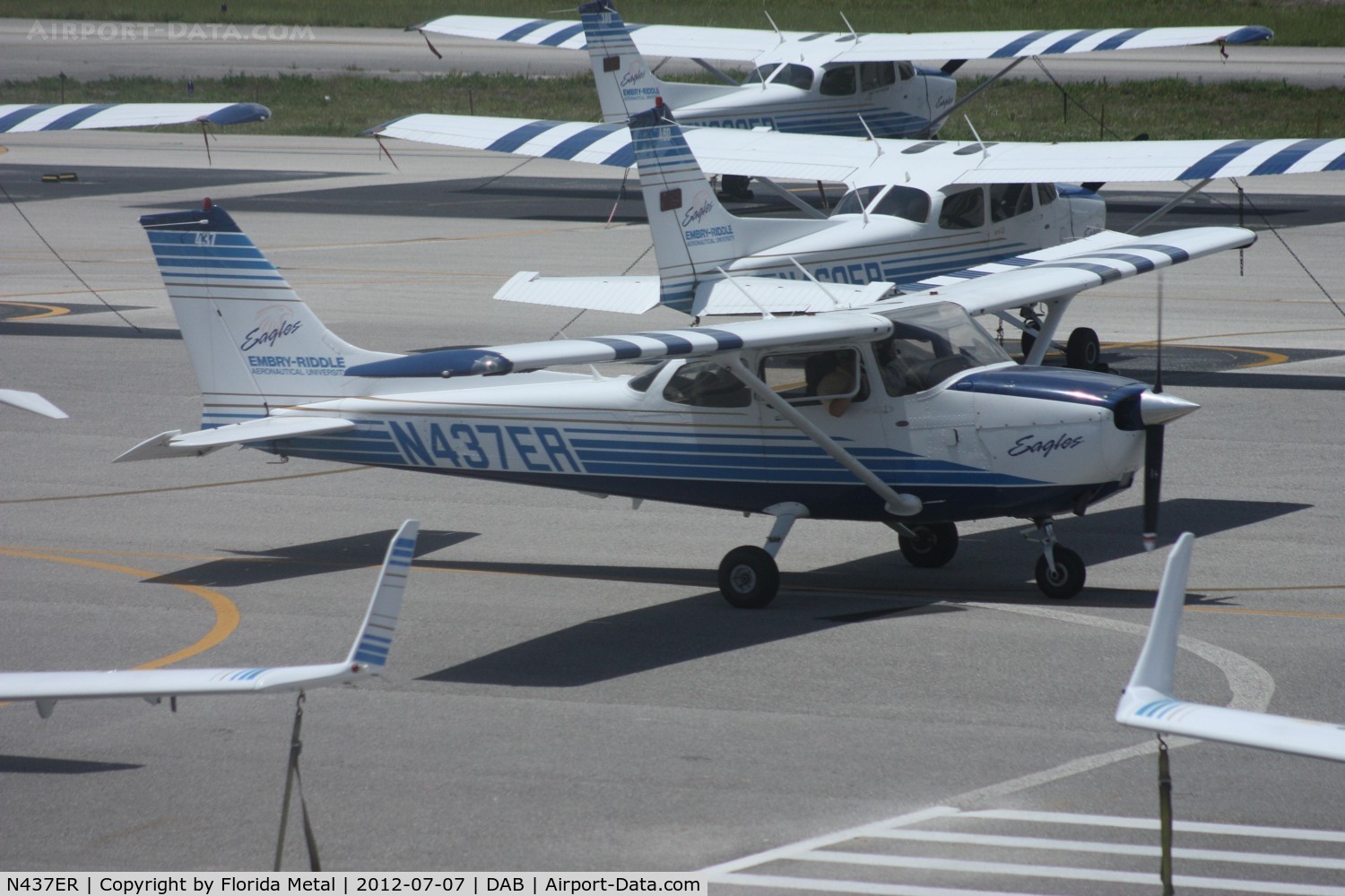 N437ER, 2015 Cessna 172S C/N 172S11605, Embry Riddle C172S
