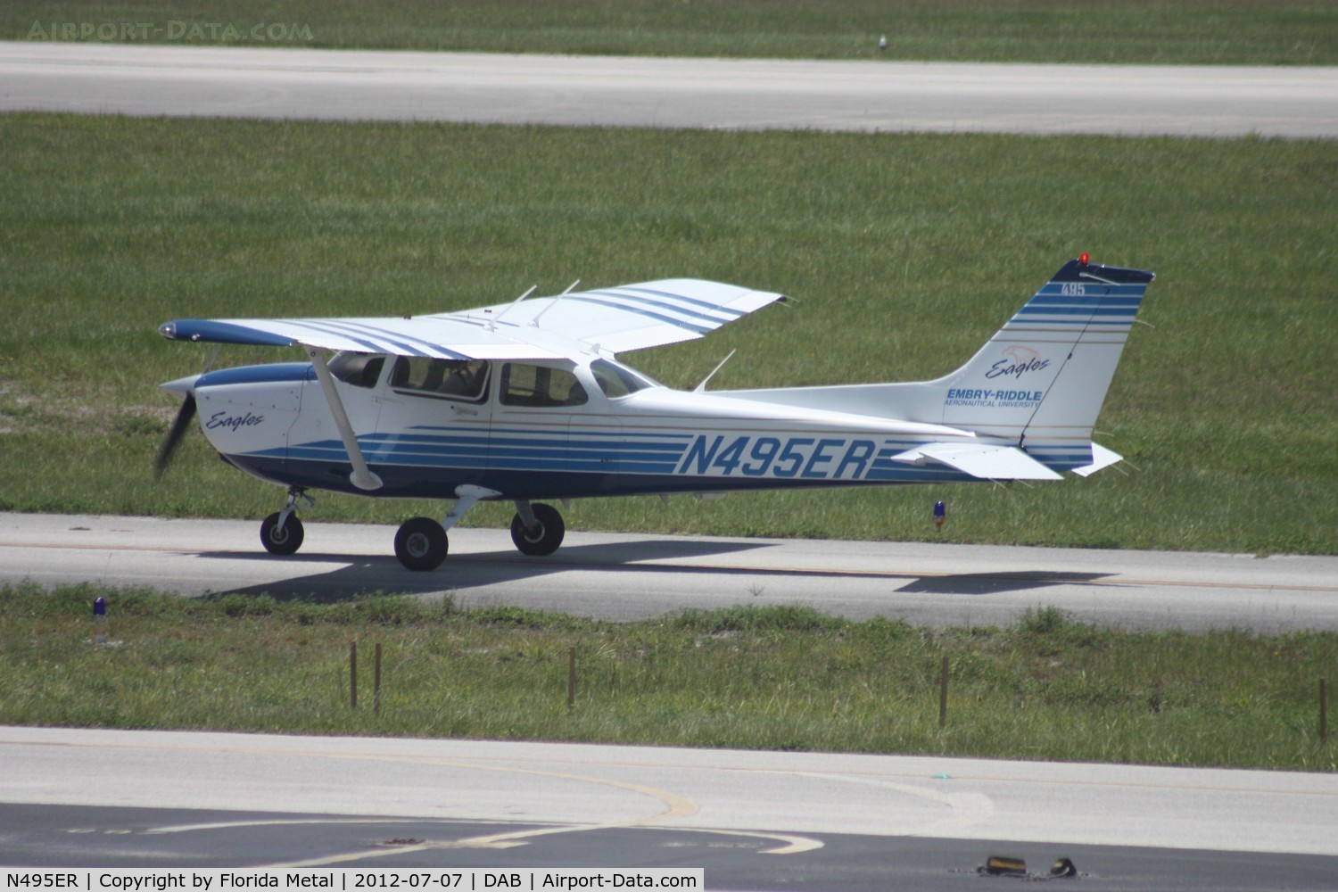 N495ER, 2007 Cessna 172S Skyhawk SP C/N 172S10569, Embry Riddle C172S