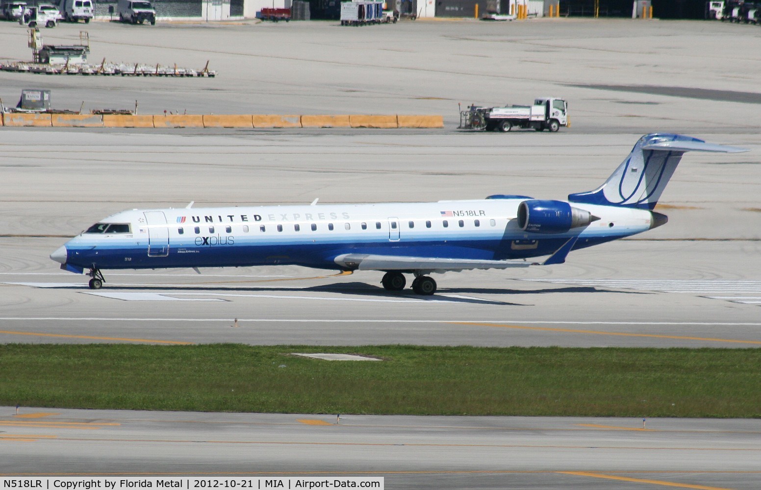 N518LR, 2006 Bombardier CRJ-700 (CL-600-2C10) Regional Jet C/N 10259, United Express CRJ-700