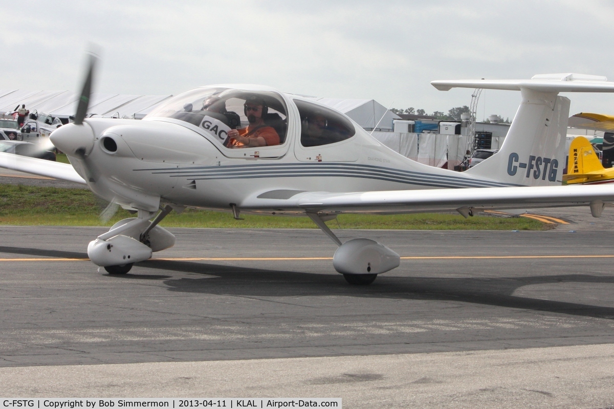 C-FSTG, 2003 Diamond DA-40 Diamond Star C/N 40.288, Arriving at Sun N Fun 2013 - Lakeland, FL