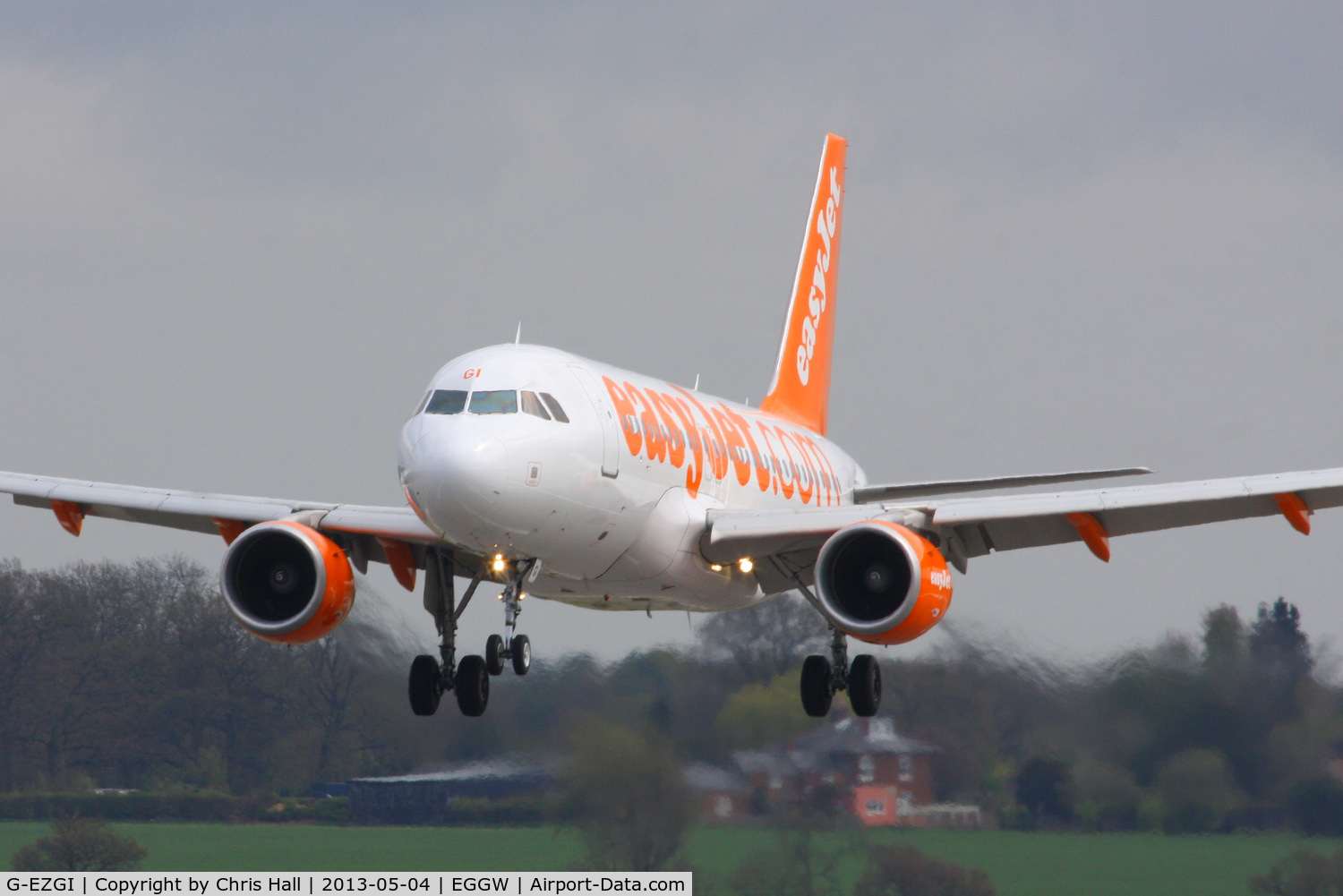 G-EZGI, 2011 Airbus A319-111 C/N 4693, easyJet