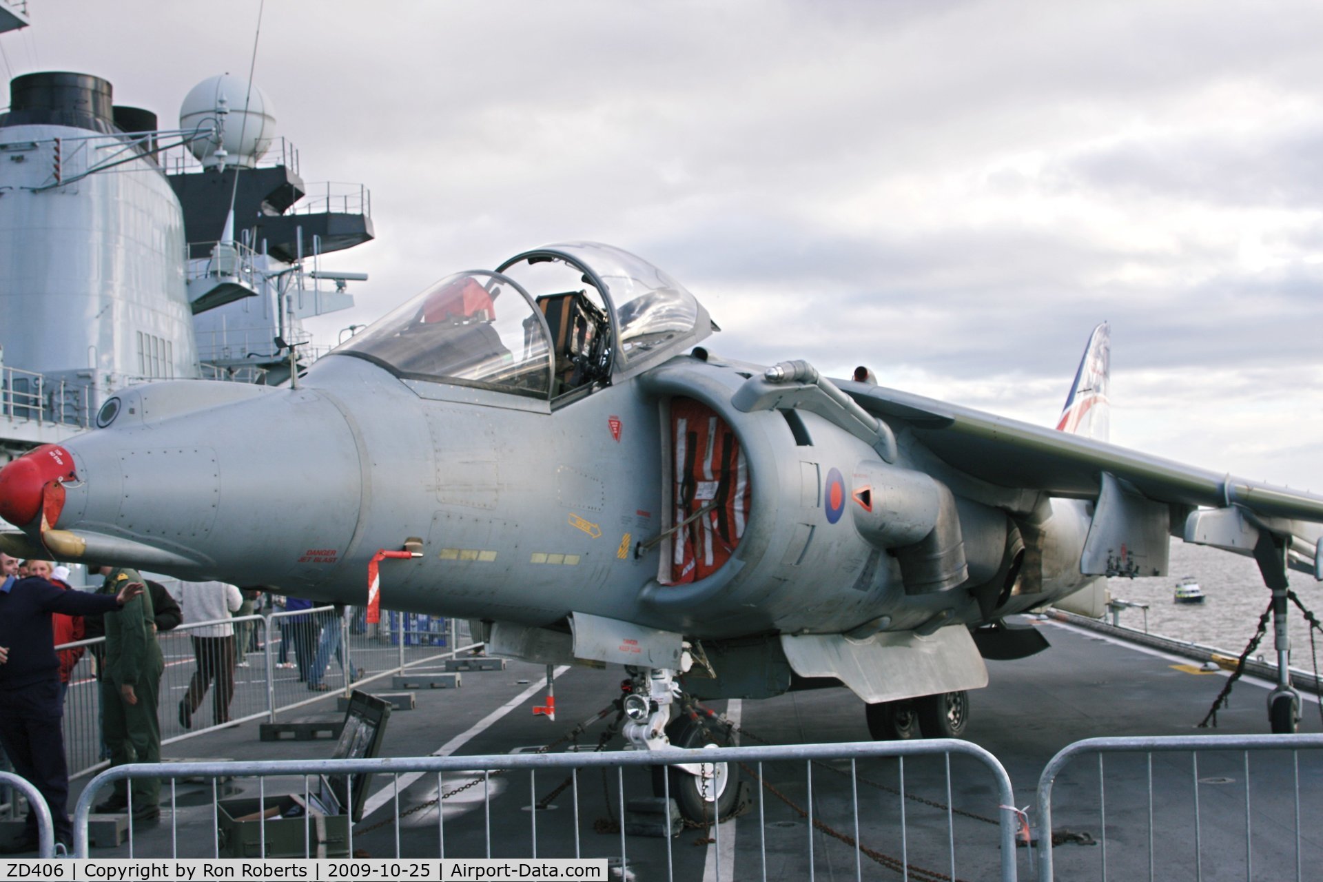 ZD406, 1989 British Aerospace Harrier GR.9 C/N P35, On Board HMS Illustrious