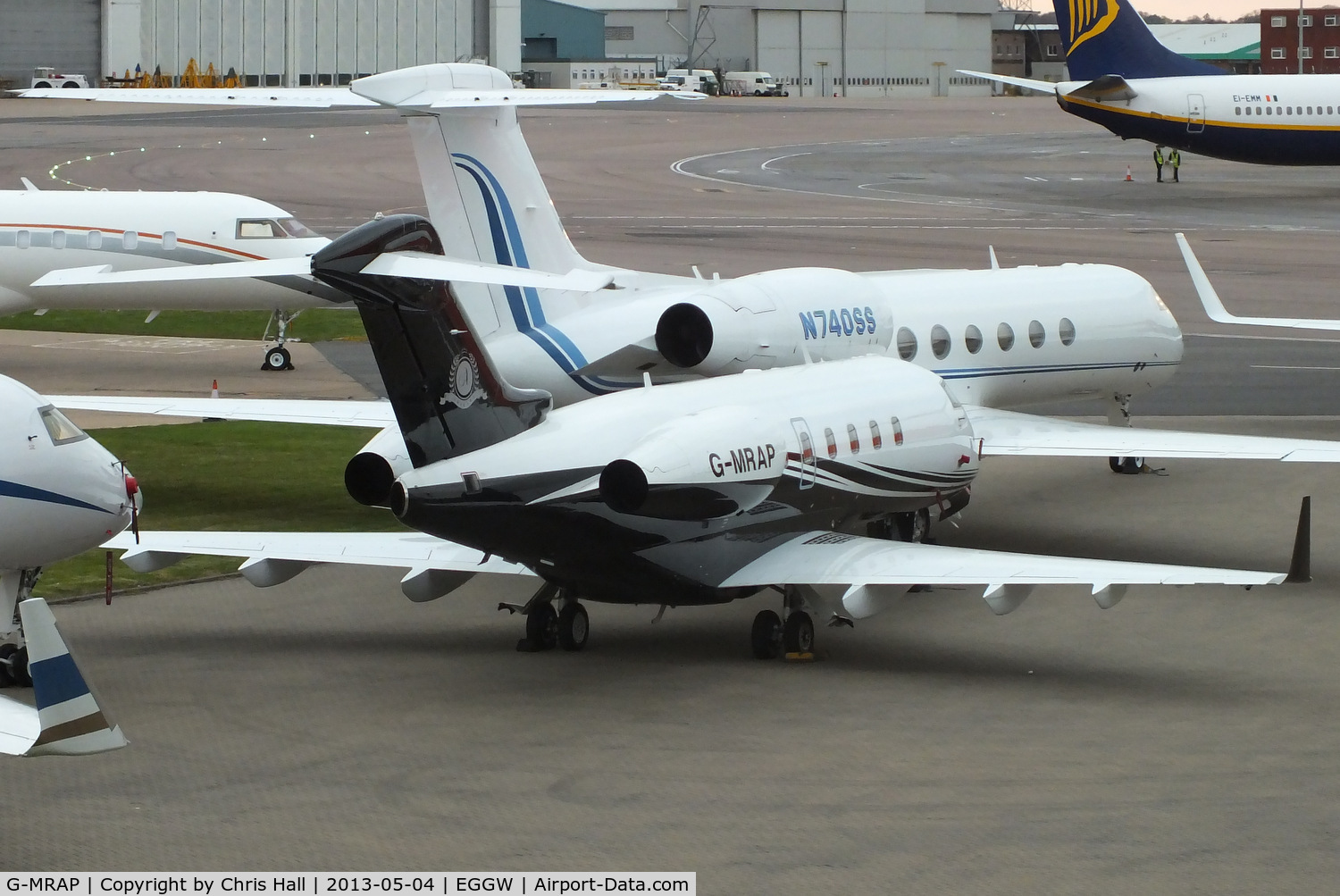 G-MRAP, 2004 Bombardier Challenger 300 (BD-100-1A10) C/N 20023, London Executive Aviation