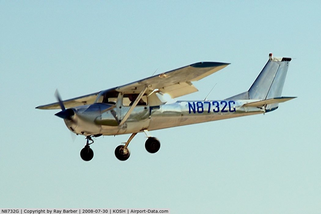 N8732G, 1966 Cessna 150F C/N 15062832, Cessna 150F [150-62832] Oshkosh-Wittman Regional~N 30/07/2008