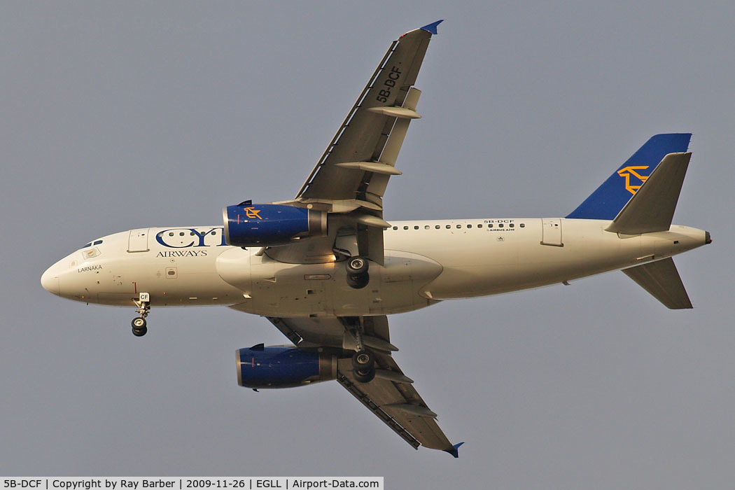5B-DCF, 2006 Airbus A319-132 C/N 2718, 5B-DCF   Airbus A319-132 [2718] Cyprus Airways Home~G 26/11/2009