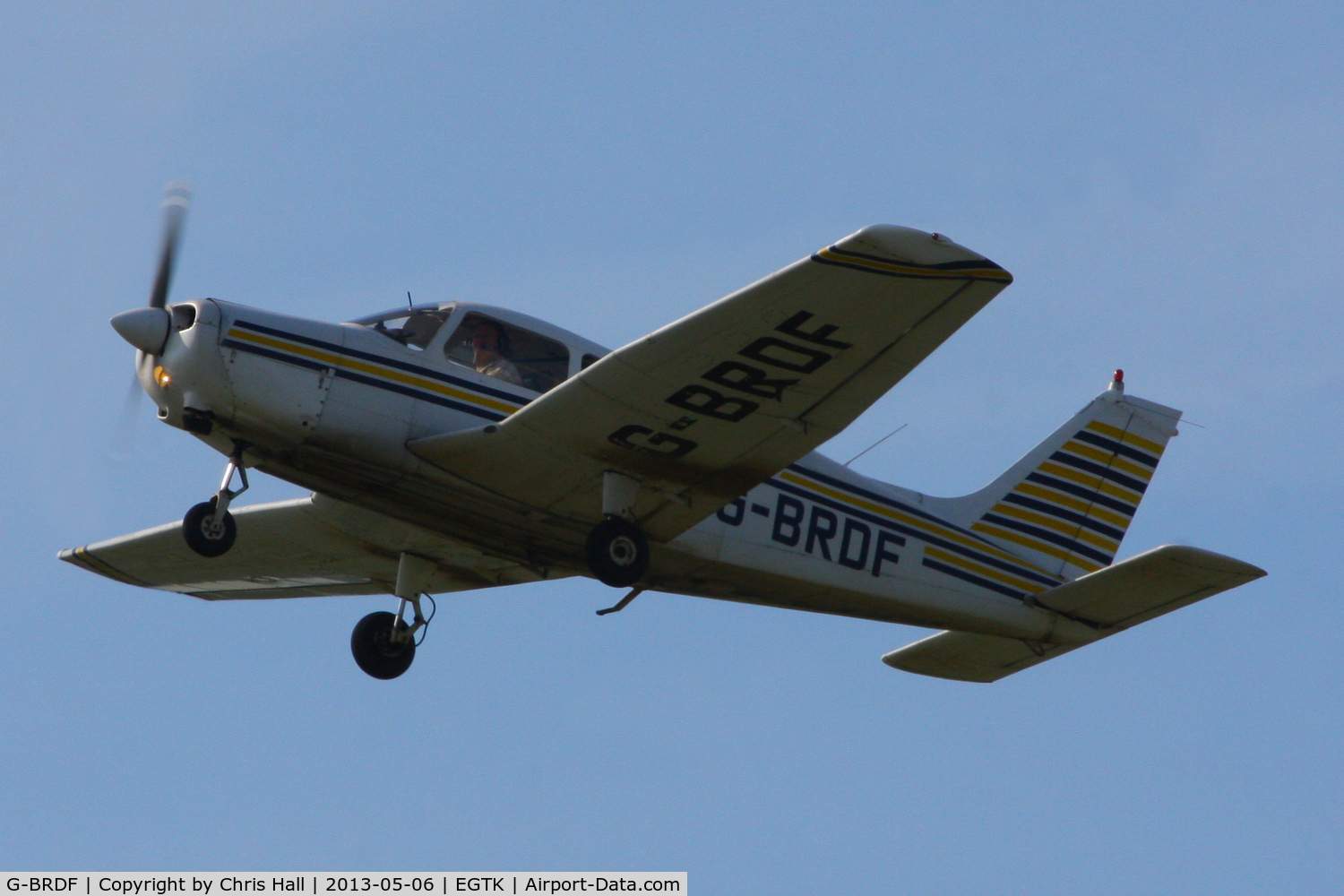 G-BRDF, 1977 Piper PA-28-161 Cherokee Warrior II C/N 28-7716085, seen earlier in the day departing from White Waltham Airfield, now departing from Oxford