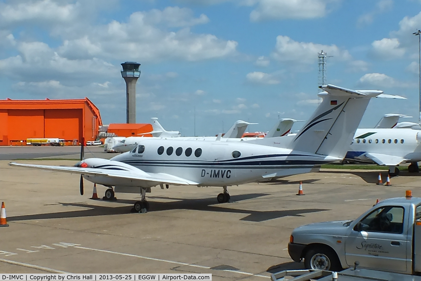 D-IMVC, 2000 Raytheon B200 King Air C/N BB-1741, visitor for the Champions League Final