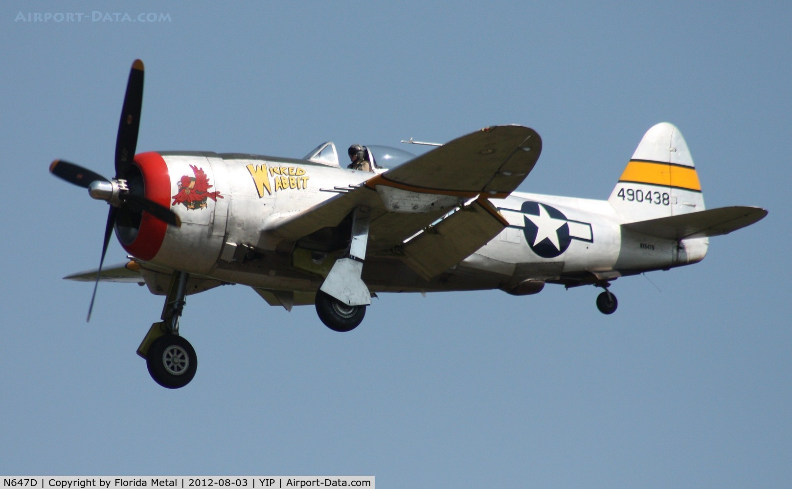 N647D, 1944 Republic P-47D Thunderbolt C/N 8955583, Wicked Wabbit P-47D arriving for Thunder Over Michigan 2012