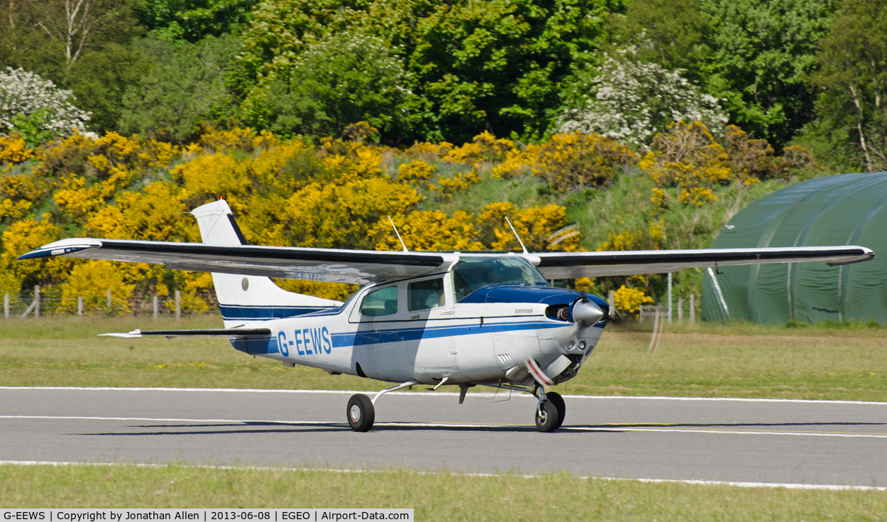 G-EEWS, 1981 Cessna T210N Turbo Centurion C/N 210-64341, Departing from Oban Airport (North Connel).