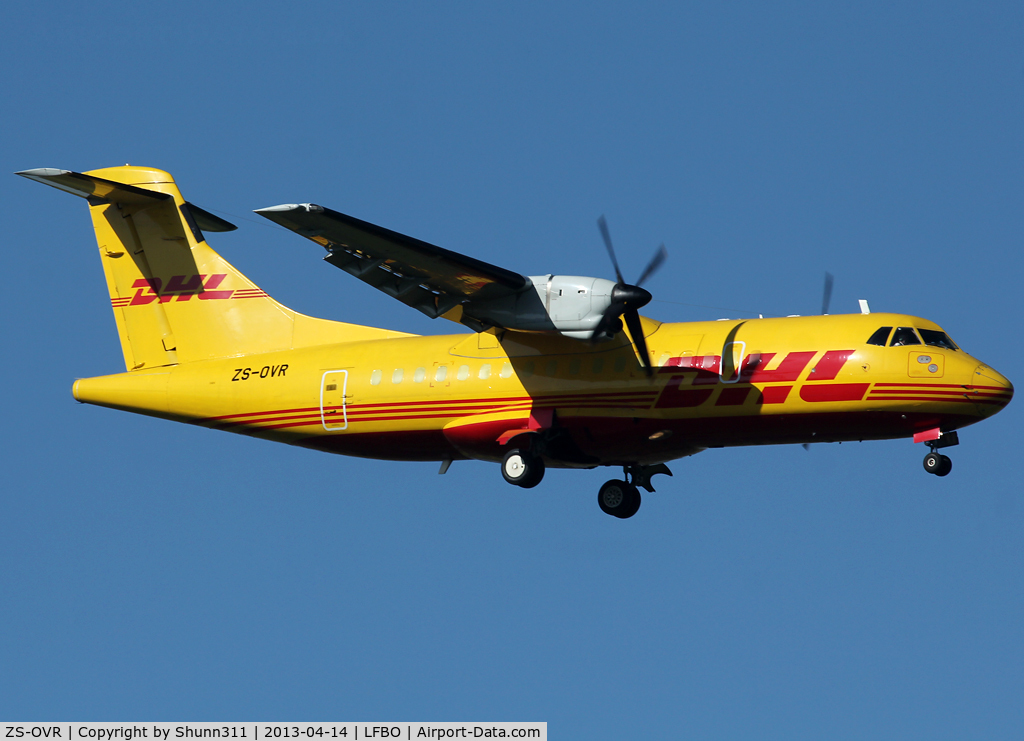 ZS-OVR, 1988 ATR 42-300 C/N 116, Landing rwy 14R for maintenance to LFBF