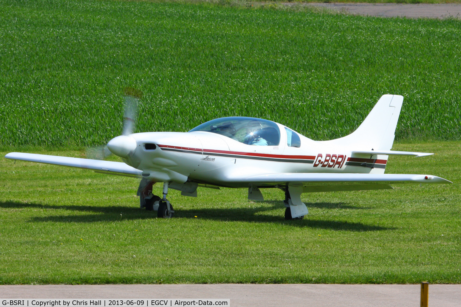 G-BSRI, 1992 Lancair 235 C/N PFA 191-11467, Sleap resident