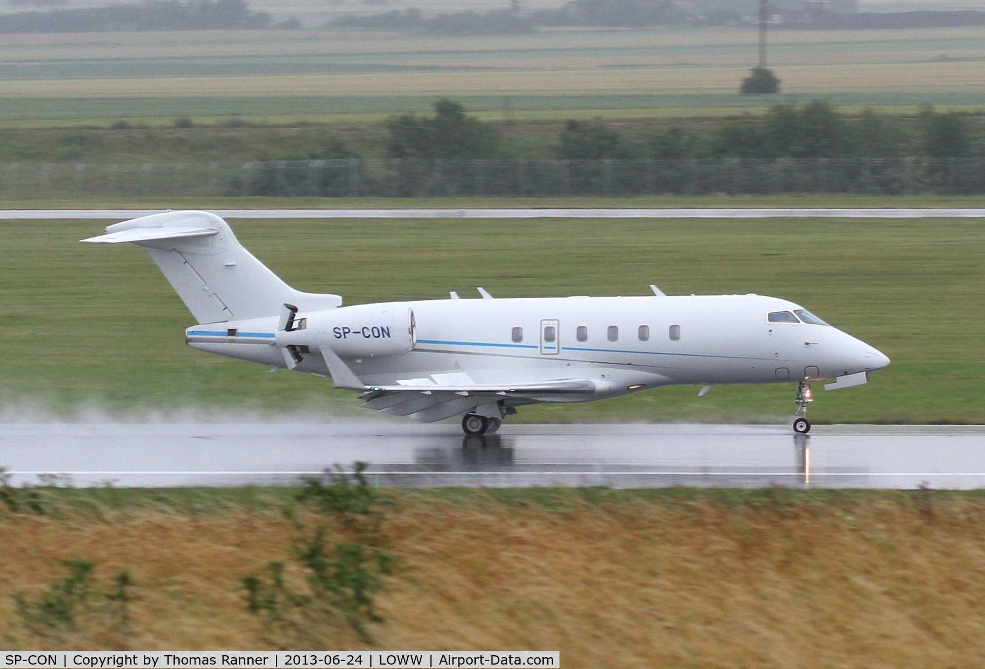 SP-CON, 2010 Bombardier Challenger 300 (BD-100-1A10) C/N 20295, Bombadier Challenger 300
