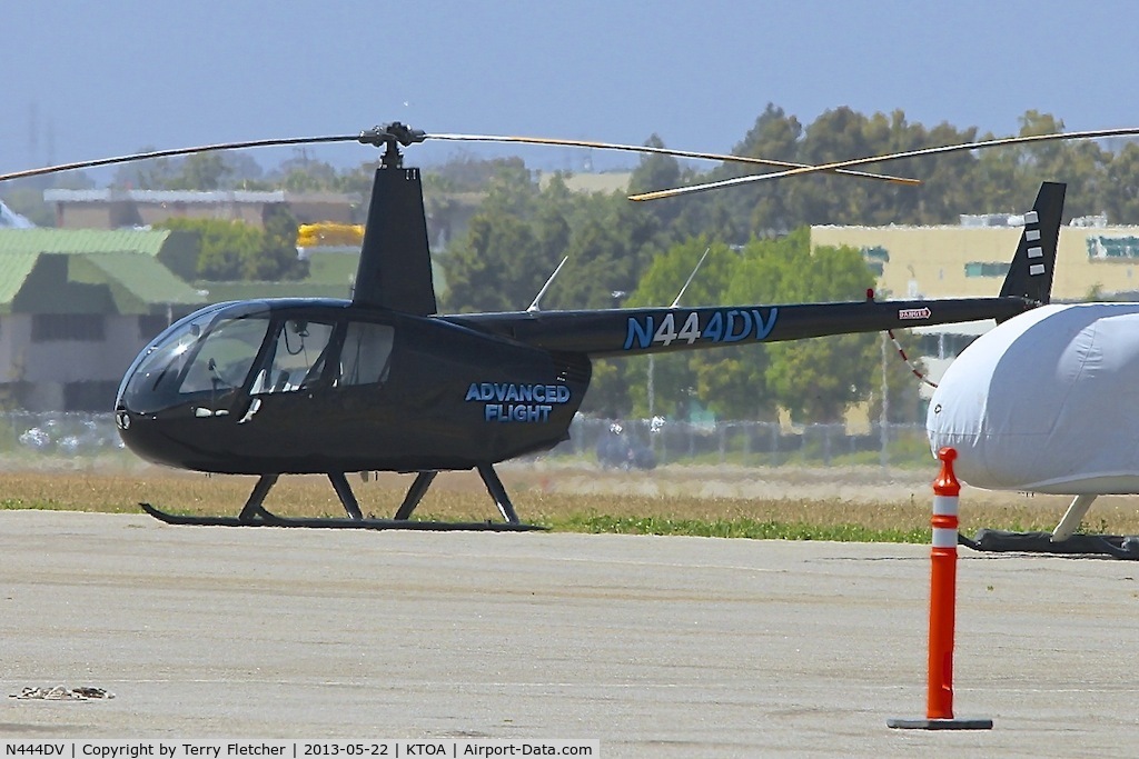 N444DV, 2006 Robinson R44 C/N 1662, 2006 Robinson Helicopter R44, c/n: 1662