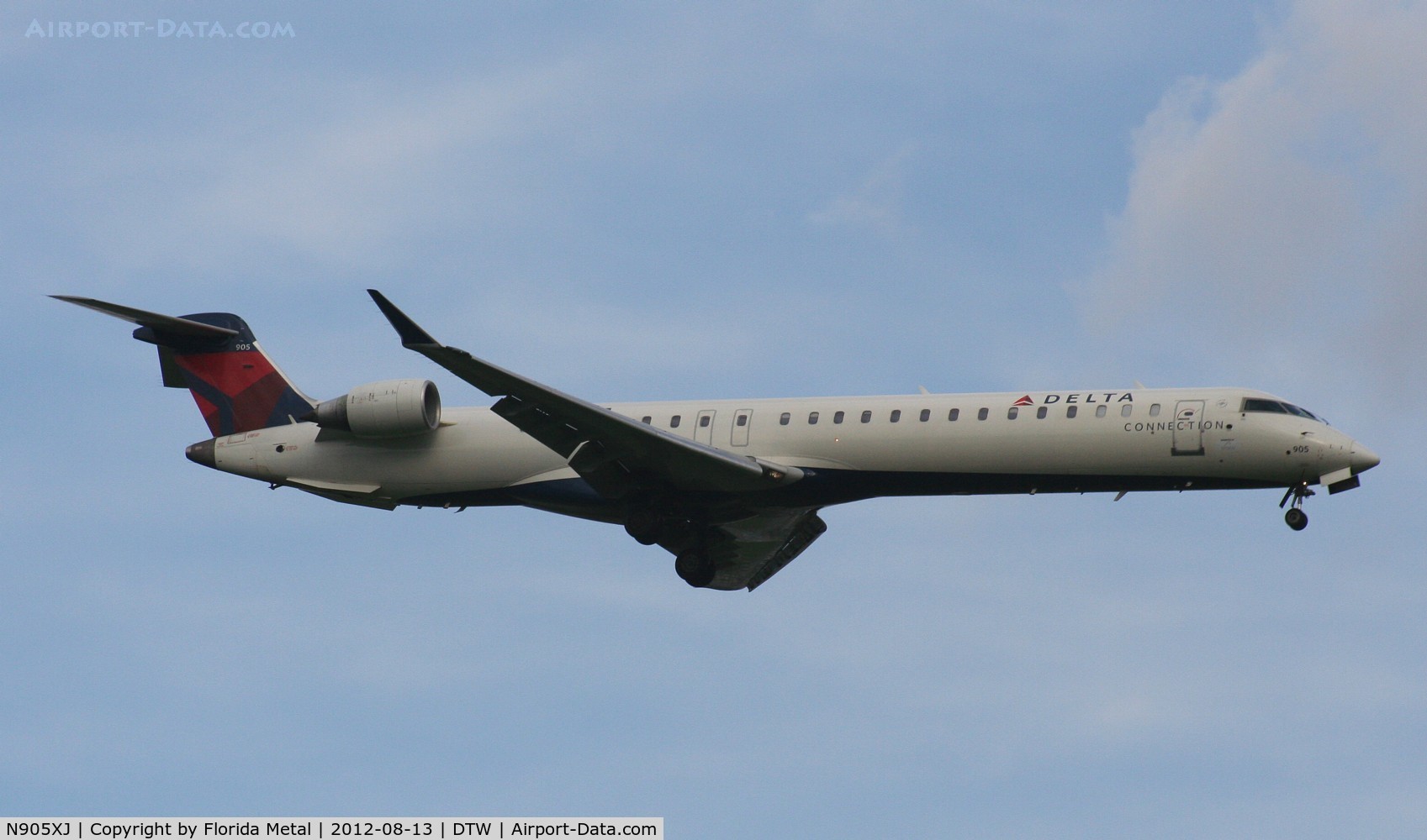 N905XJ, 2007 Bombardier CRJ-900 (CL-600-2D24) C/N 15137, Delta Connection CRJ-900
