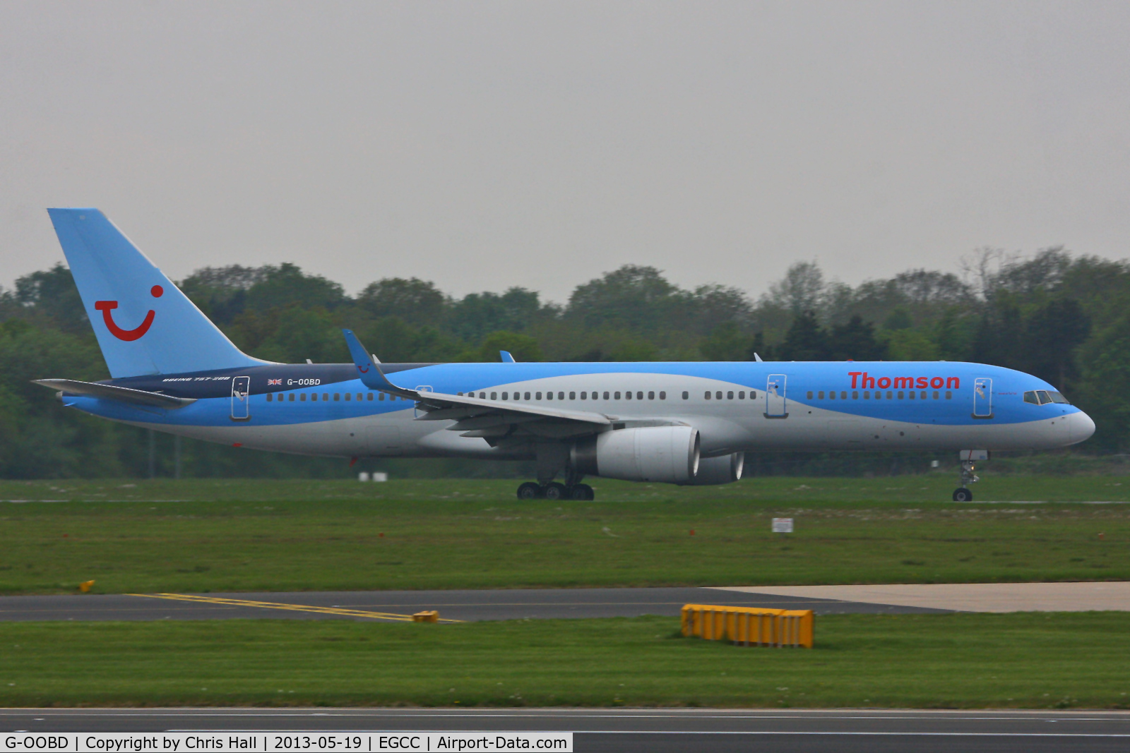 G-OOBD, 2003 Boeing 757-28A C/N 33099, Thomson