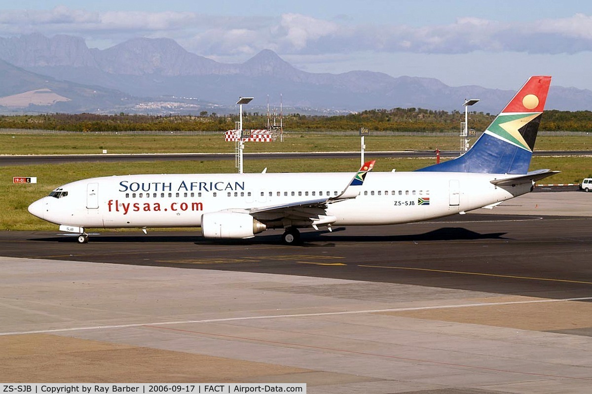 ZS-SJB, 2000 Boeing 737-8S3 C/N 29249, Boeing 737-8S3 [29249] (South African Airways) Cape Town Int~ZS 17/09/2006