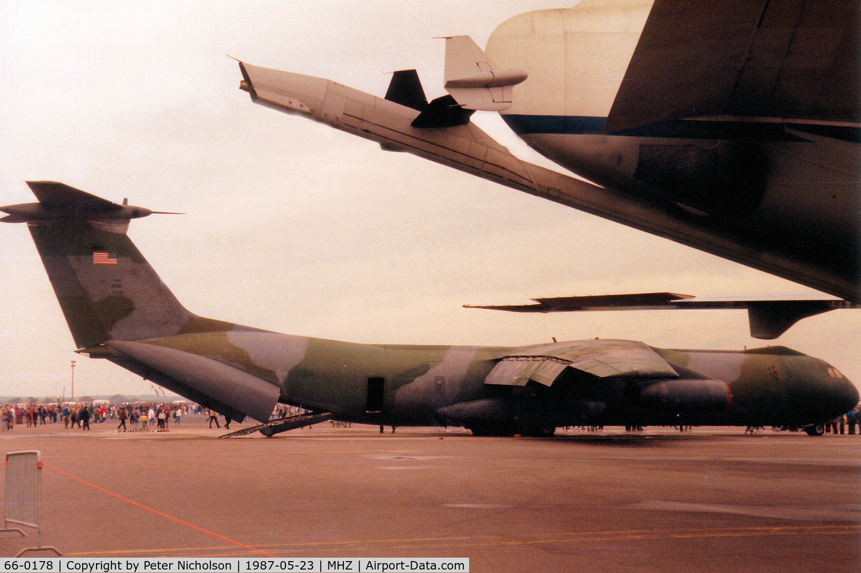 66-0178, 1966 Lockheed C-141B Starlifter C/N 300-6204, C-141B Starlifter of 437th Military Airlift Wing at Charleston AFB on display at the 1987 RAF Mildenhall Air Fete.