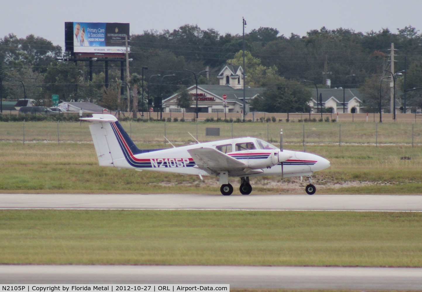 N2105P, 1979 Piper PA-44-180 Seminole C/N 44-7995231, PA-44-180
