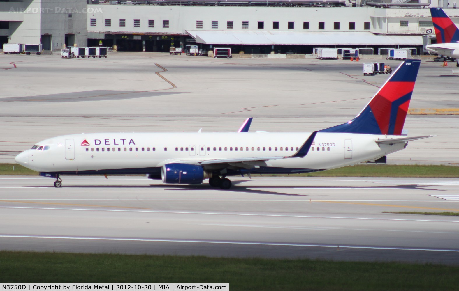 N3750D, 2001 Boeing 737-832 C/N 32375, Delta 737-800