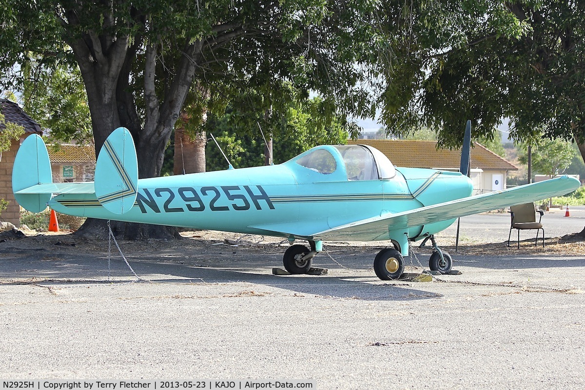 N2925H, 1946 Erco 415C Ercoupe C/N 3550, At Corona Municipal , California
