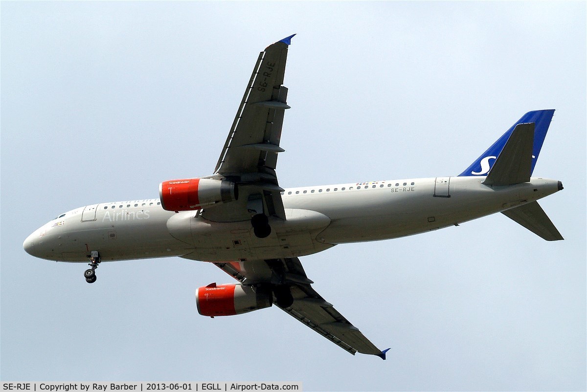 SE-RJE, 2000 Airbus A320-232 C/N 1183, Airbus A320-232 [1183] (SAS Scandinavian Airlines) Home~G 01/06/2013. On approach 27R.