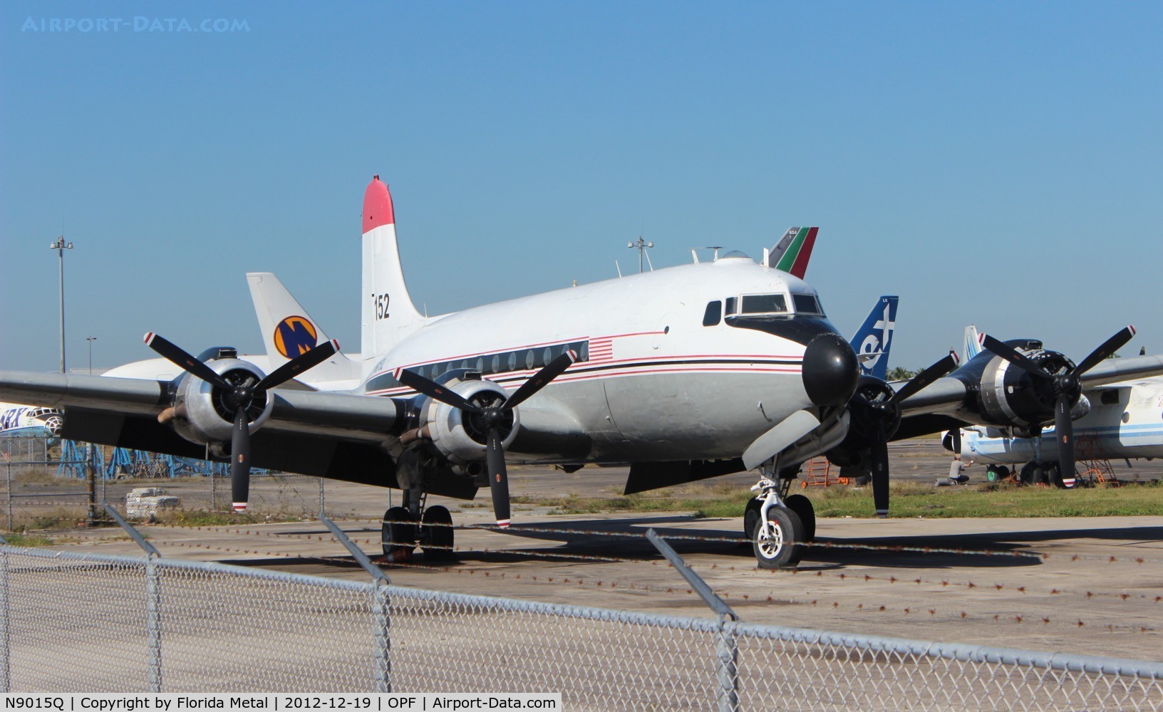 N9015Q, 1943 Douglas C-54D Skymaster C/N 22178/628, C-54D