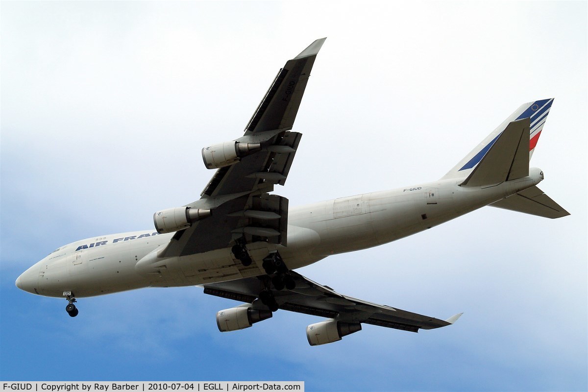 F-GIUD, 2004 Boeing 747-428F/ER/SCD C/N 32870, Boeing 747-428ERF [32870] (Air France Cargo) Home~G 04/07/2010