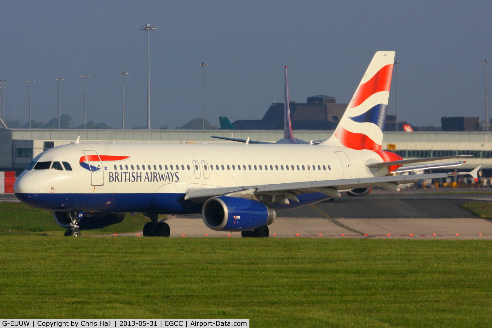 G-EUUW, 2008 Airbus A320-232 C/N 3499, British Airways