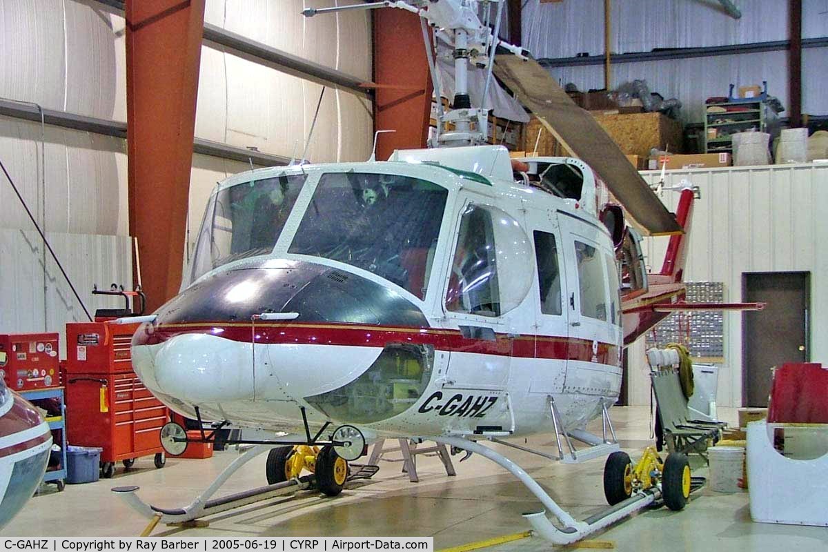 C-GAHZ, 1976 Bell 212 C/N 30758, Bell 212 [30758] (Heli-Transport) Ottawa-Carp~C 19/06/2005