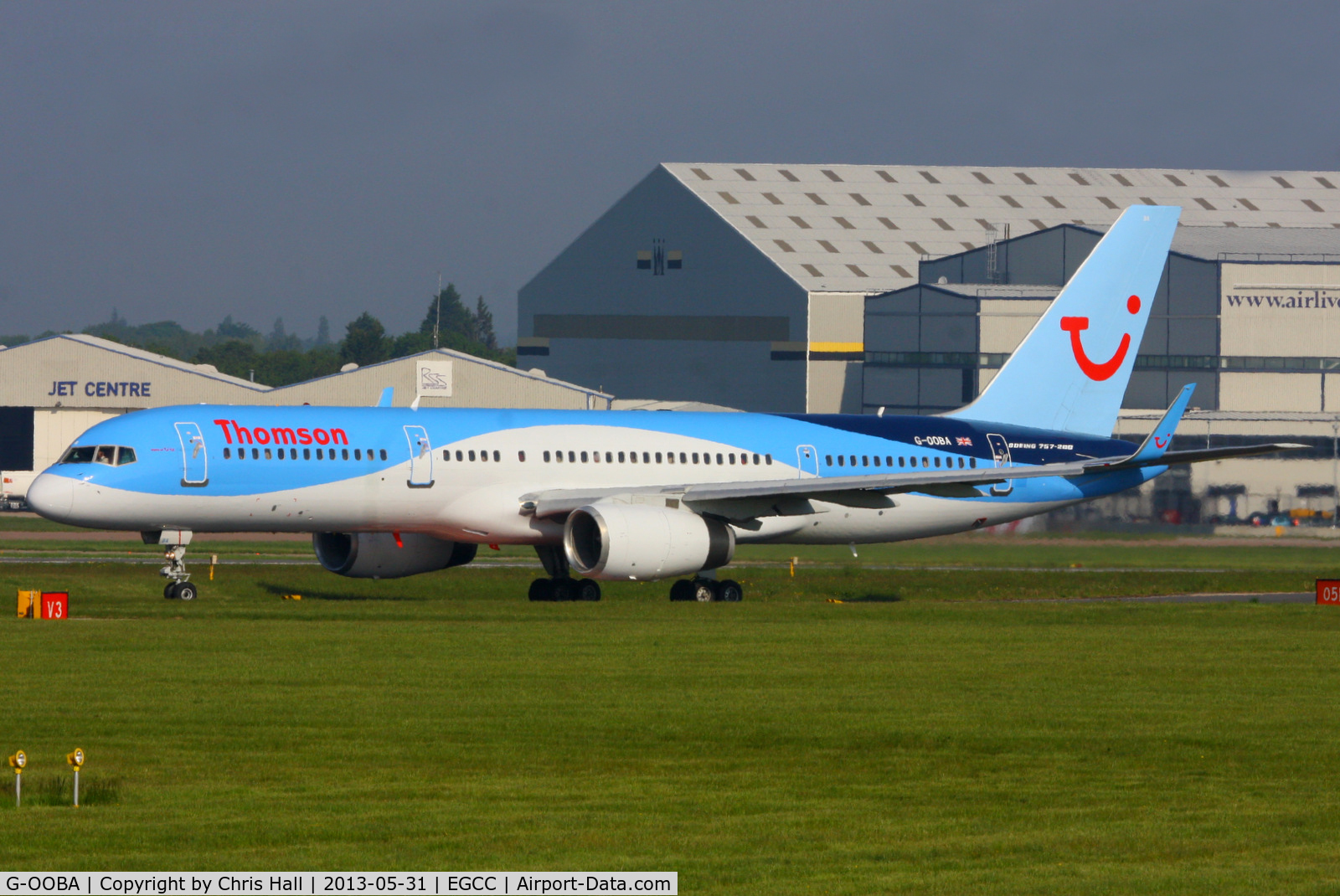 G-OOBA, 2000 Boeing 757-28A C/N 32446, Thomson