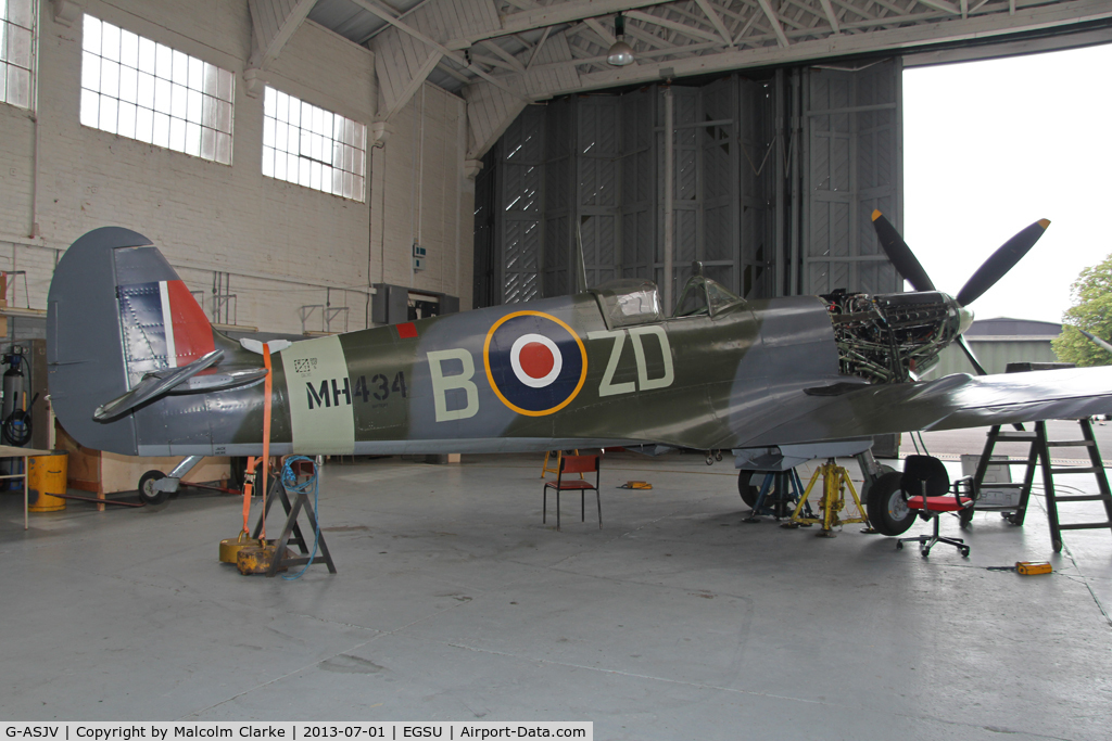 G-ASJV, 1943 Supermarine 361 Spitfire LF.IXb C/N CBAF.IX.552, Supermarine 361 Spitfire LF.IXb. At The Imperial War Museum, Duxford. July 2013.