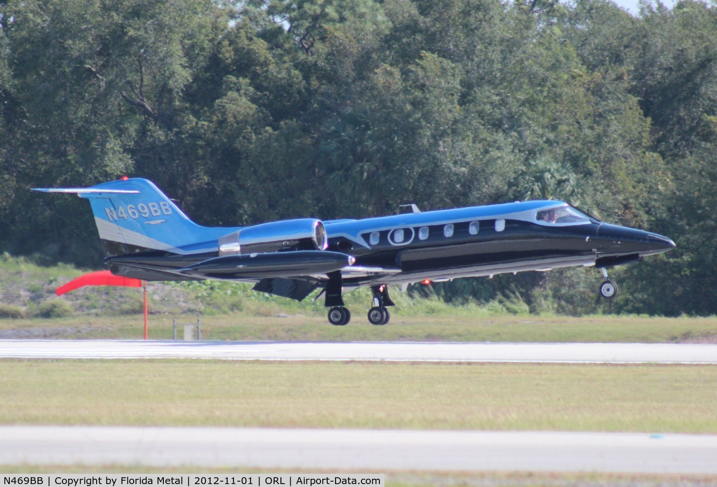 N469BB, 1981 Gates Learjet Corp. 35A C/N 434, Lear 35A at NBAA