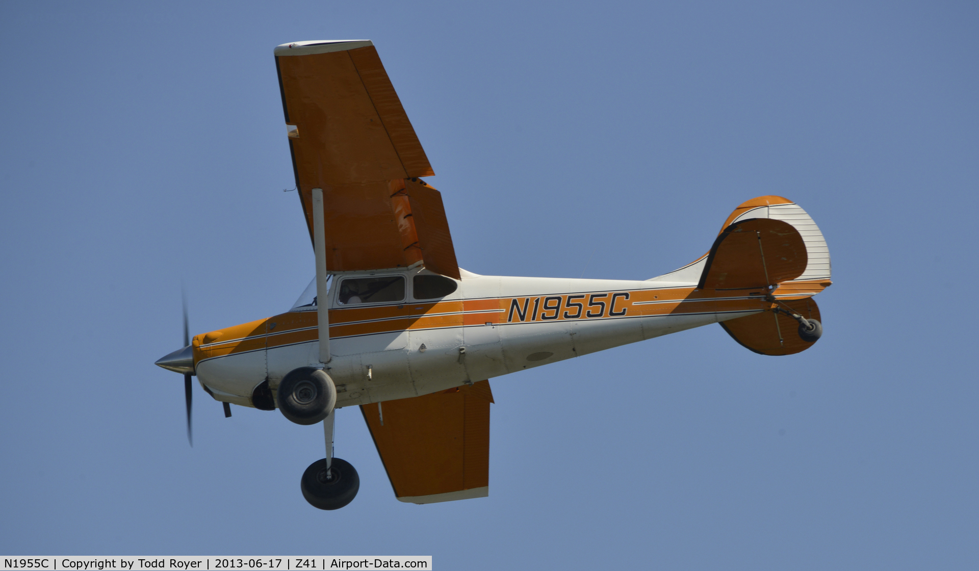 N1955C, 1953 Cessna 170B C/N 26100, On final to Lake Hood strip