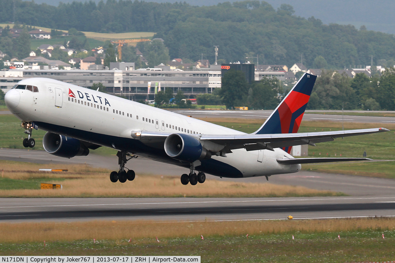 N171DN, 1990 Boeing 767-332 C/N 24759, Delta Airlines