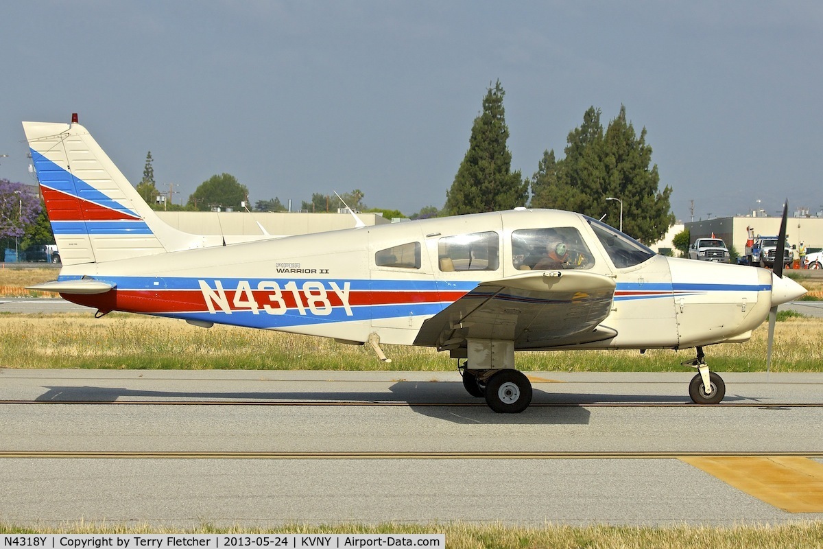 N4318Y, 1983 Piper PA-28-161 Warrior II C/N 28-8416006, At Van Nuys Airport in May 2013