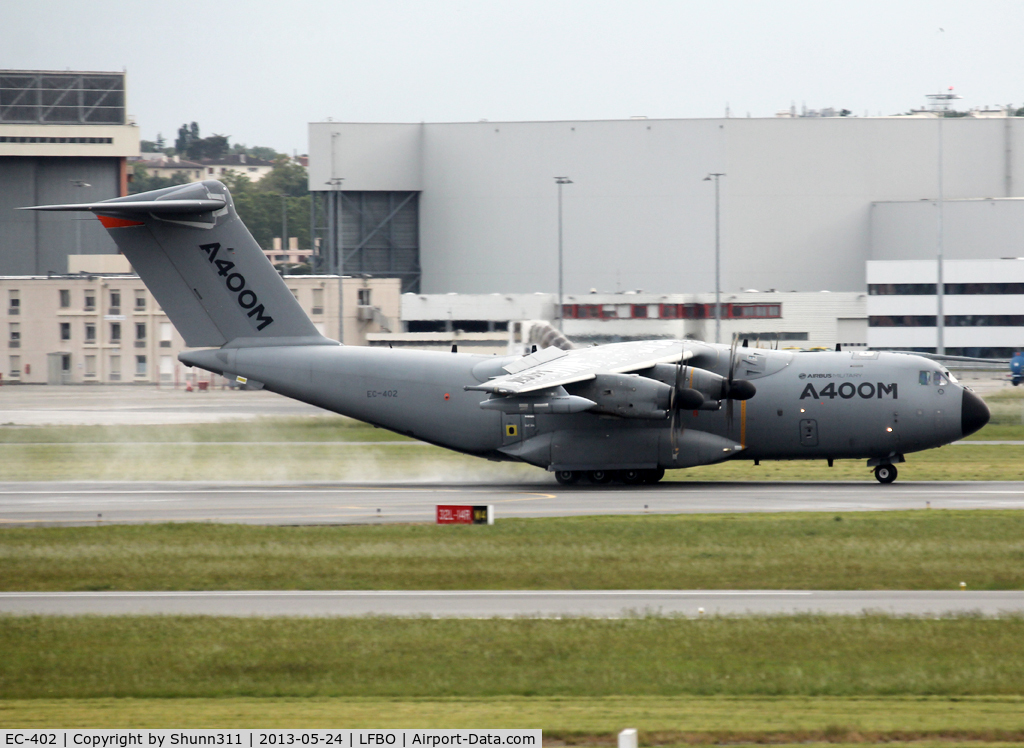 EC-402, 2010 Airbus A400M Atlas C/N 002, Landing rwy 32L with additional refuelling pods...