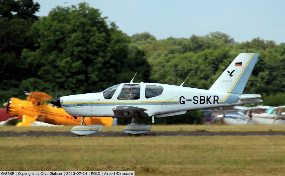 G-SBKR, 1990 Socata TB-10 Tobago C/N 1077, Ex: D-EAGG(3) > G-SBKR - Currently owned to and currently in private hands in March 2004